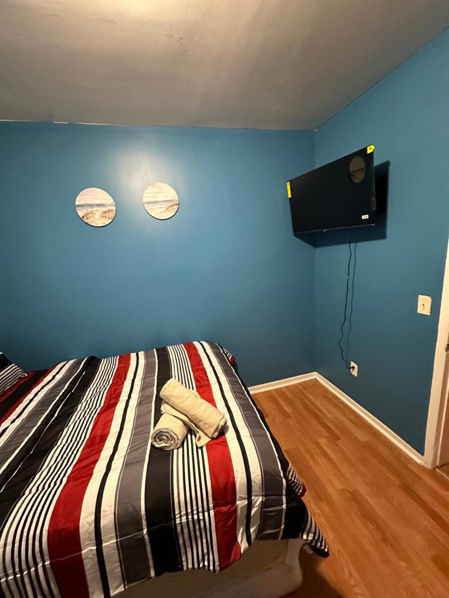 Fidelia Halos Room Queen Bed, Minutes From Newark Liberty International Airport And Newark Penn Station Esterno foto